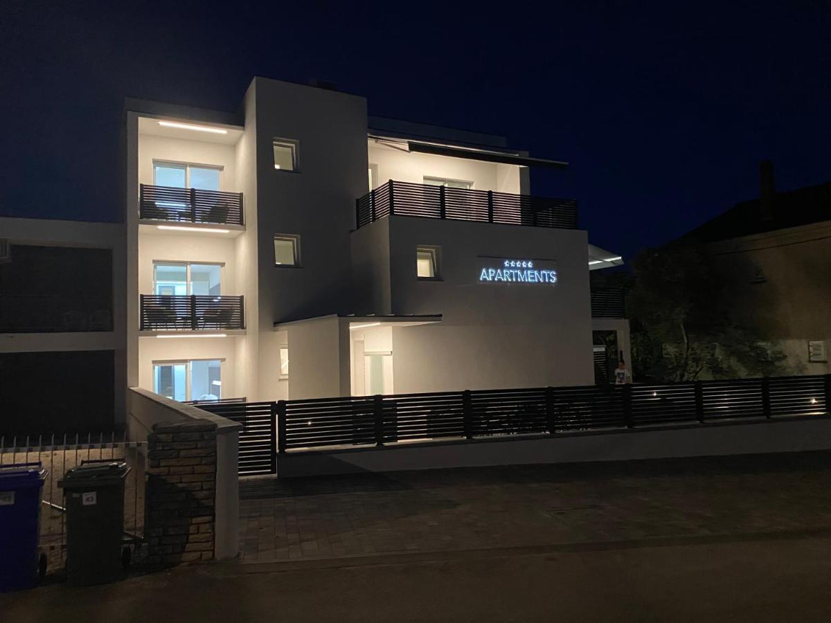 Apartmani Kumenat Biograd Na Moru Ngoại thất bức ảnh
