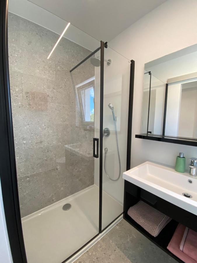 Apartmani Kumenat Biograd Na Moru Ngoại thất bức ảnh