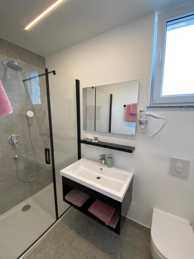 Apartmani Kumenat Biograd Na Moru Ngoại thất bức ảnh